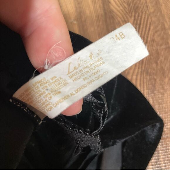 Vintage Y2K Delicates Black Velvet‎ Thong Camisole Bodysuit 34B - Picture 4 of 4